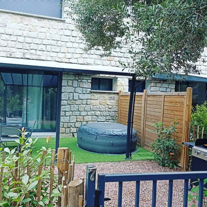 Les coûts supplémentaires associés à la location d'un appartement avec jacuzzi, Corse