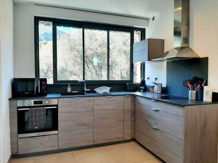 Location d'appartements avec jardin privé Corse